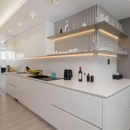 Wave - Luxury 2 Bedroom With Salon And Kitchen Apartamento